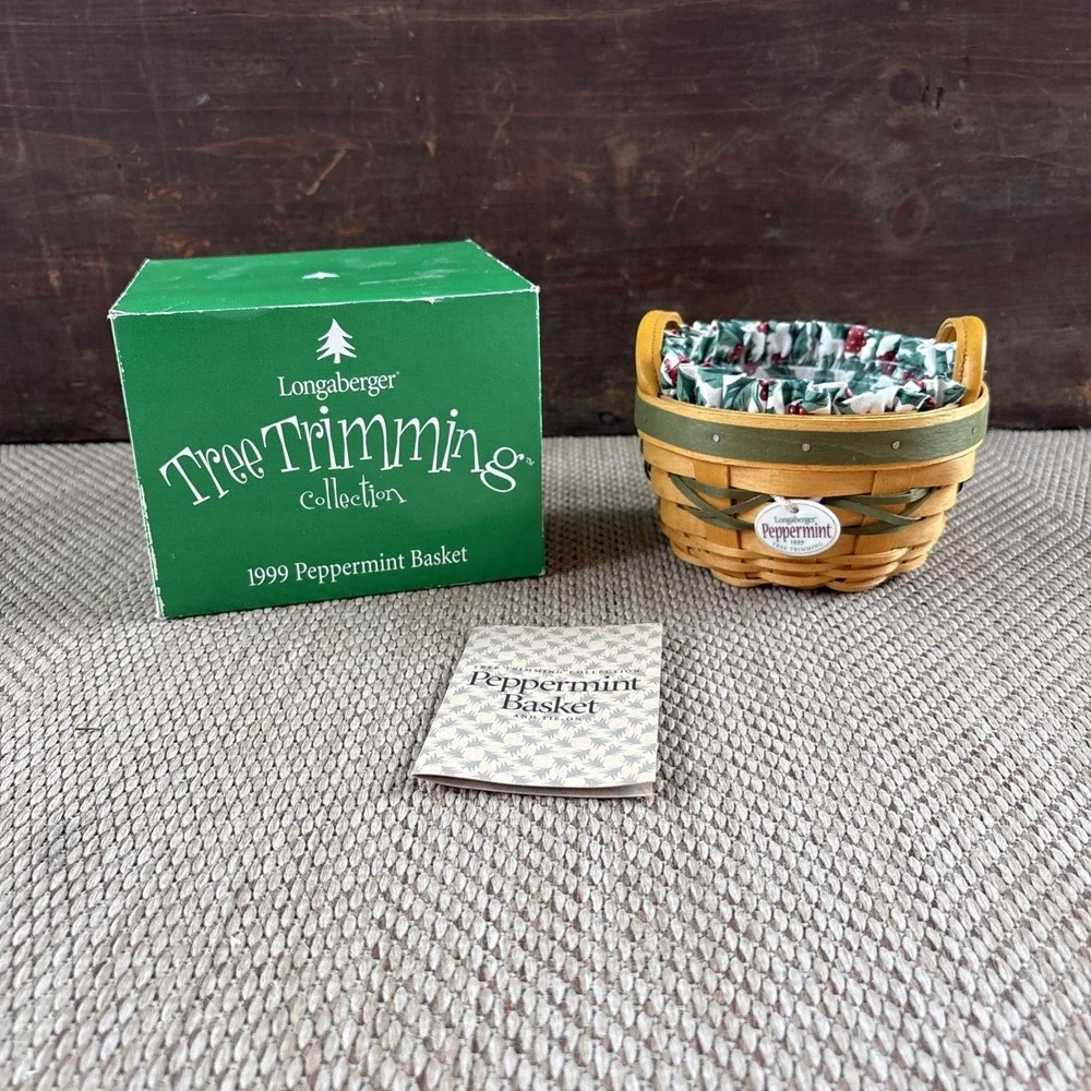 Longaberger 1999 Peppermint Tree Trimming Basket Liner Protector Hang Tag